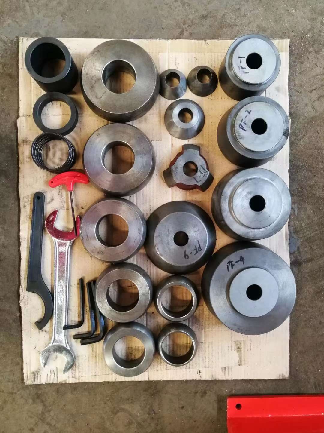 T8465 مخرطة إصلاح الفرامل لإصل - مراجعة Brake Drum Lathe وسعره